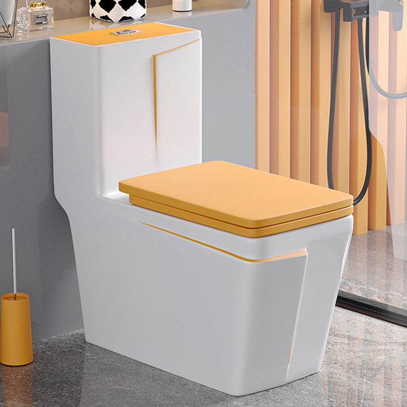 Skirted Traditional Flush Toilet Floor Mount One-Piece Toilet with Slow Close Seat