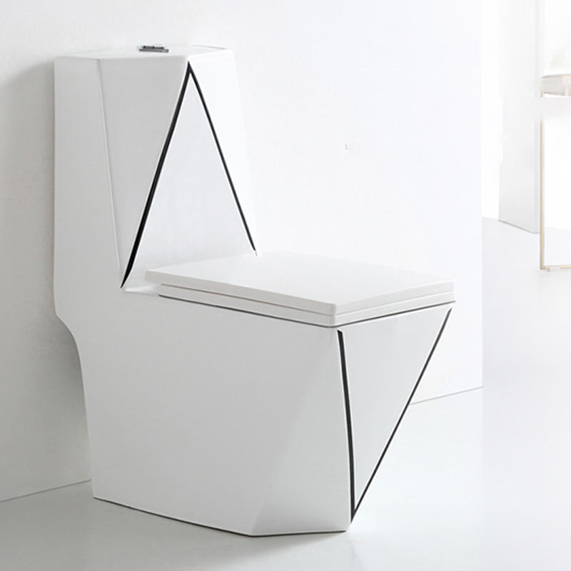 Skirted Toilet Traditional Floor Mount One-Piece Toilet with Slow Close Seat