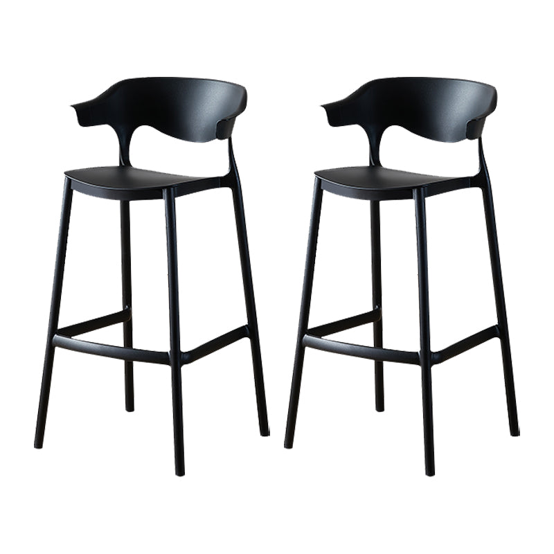 Indoor Plastic Armless Bar Height Stool Industrial Stackable Low Back Bar Stool