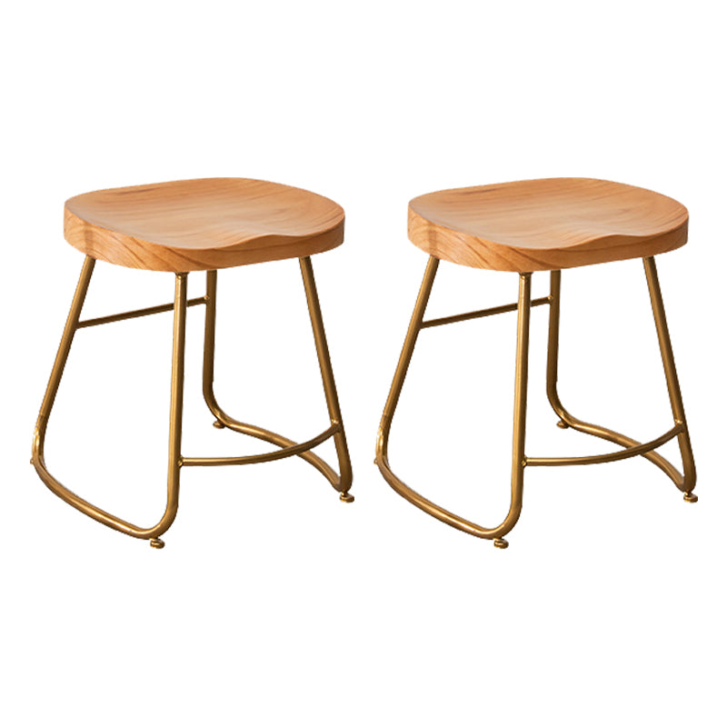 Modern Armless Backless Counter Stool Iron Bar Stool with Wooden Seat for Indoor