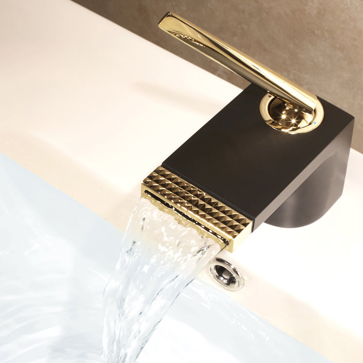 Contemporary Deck Mounted Metal Roman Tub Faucet Low Arc Roman Tub Faucet Set