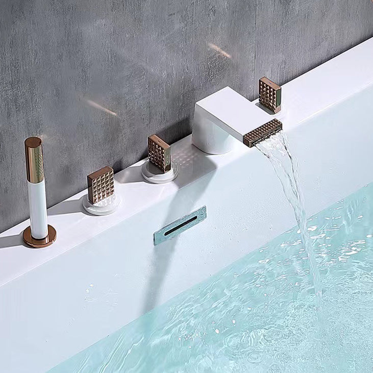Contemporary Deck Mounted Metal Roman Tub Faucet Low Arc Roman Tub Faucet Set