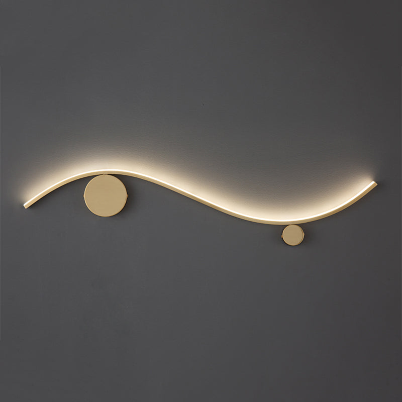 Modern Metal Wall Sconce Linear Shape Wall Light with Silicone Shade for Bedroom