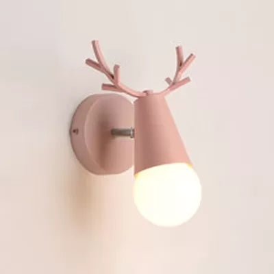 Luce di applique del cono in metallo con corna 1 lampadina per un letto di parete percorso nordico per letto