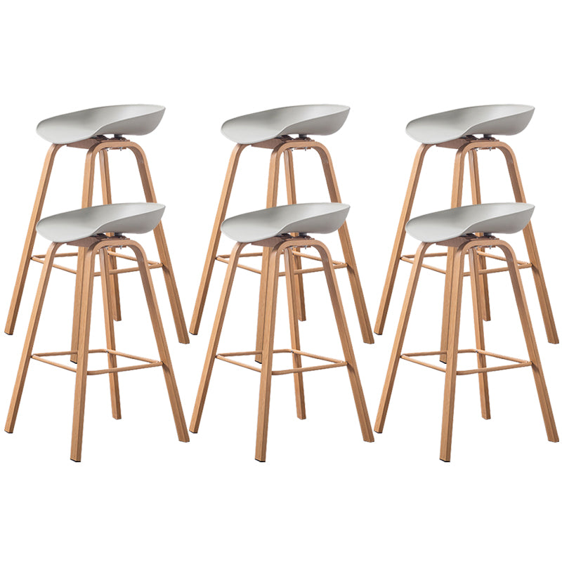 Industrial Armless Backrest Counter Stool Iron Bar Stool with Acrylic Seat for Cafe