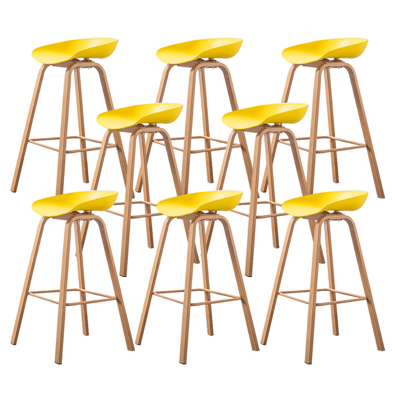 Industrial Armless Backrest Counter Stool Iron Bar Stool with Acrylic Seat for Cafe