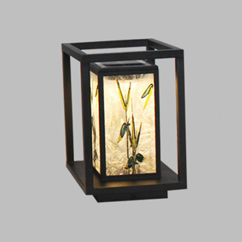 Modern Simple Metal Pillar Lamp Geometry Shape Solar Energy Pillar Light for Outdoor