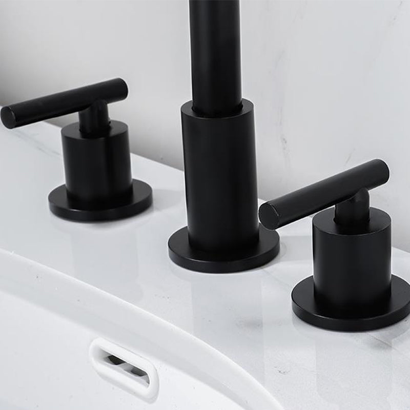 High-Arc Sink Faucet 3 Hole Lever Handle Bathroom Faucet with Water Hose