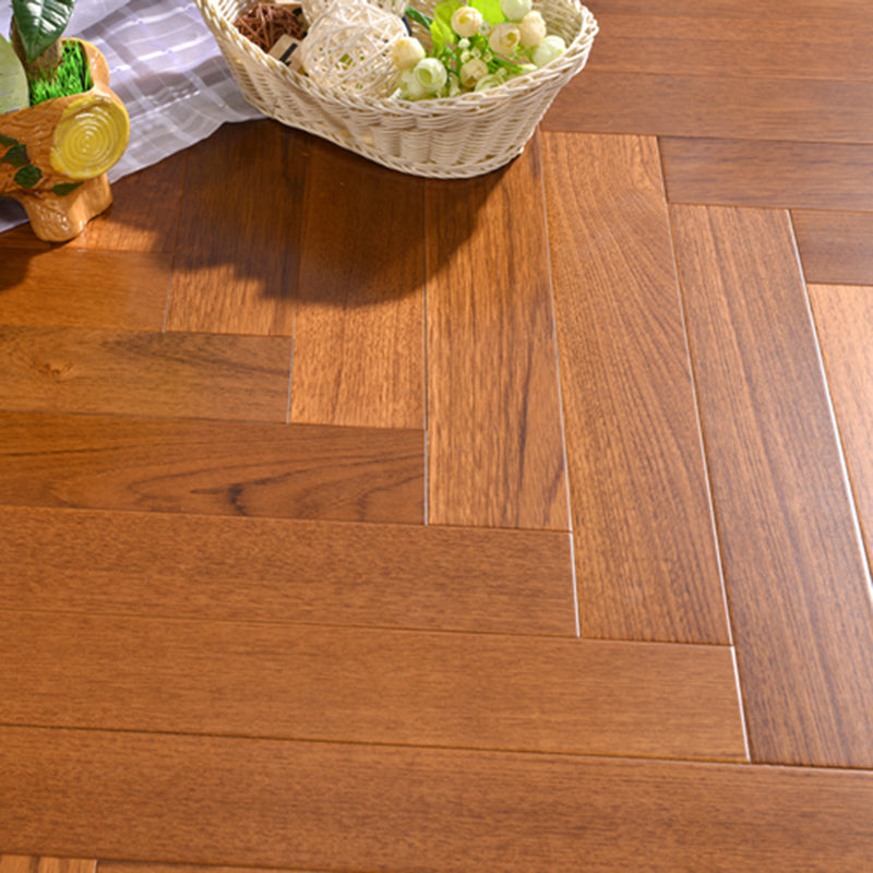 Traditional Laminate Flooring Wood Mildew Resistant Click Lock Laminate Floor