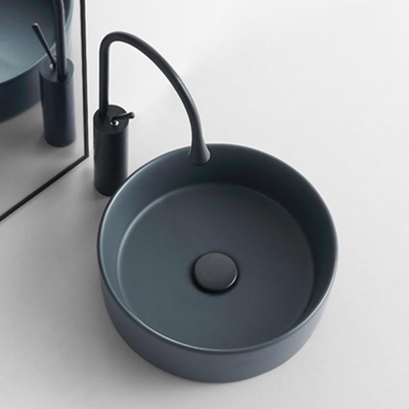 Modern Bathroom Sink Porcelain Round Vessel Sink with Pop-Up Drain