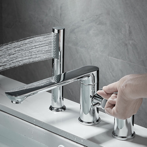 Modern Deck Mounted Freestanding Tub Filler Metal Freestanding Faucet with Handles