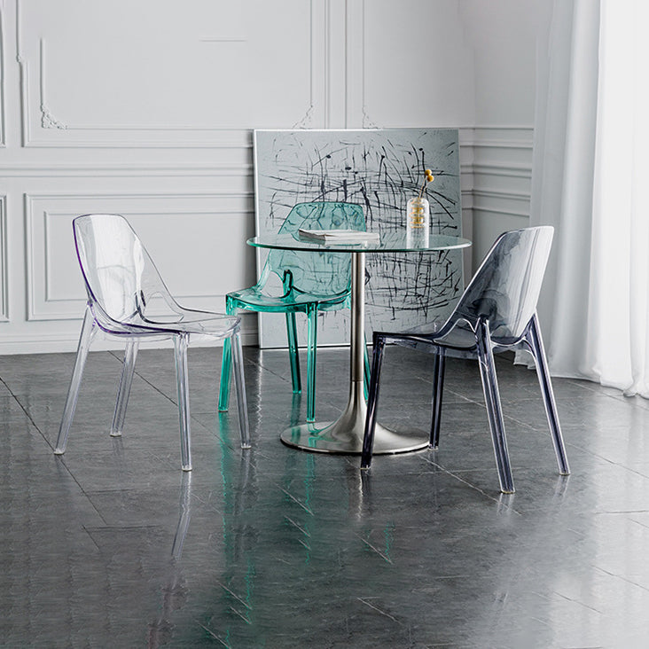 Indoor-Outdoor Plastic Side Chair Stacking Dining Accent Chair