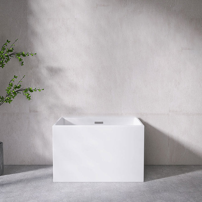Modern Style Freestanding Bath Tub Rectangular Acrylic Soaking Bathtub in White