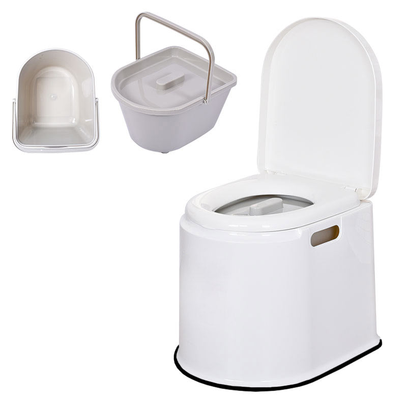 Modern Plastic Toilet Floor Mounted Toilet Bowl with Slow Close Seat for Washroom