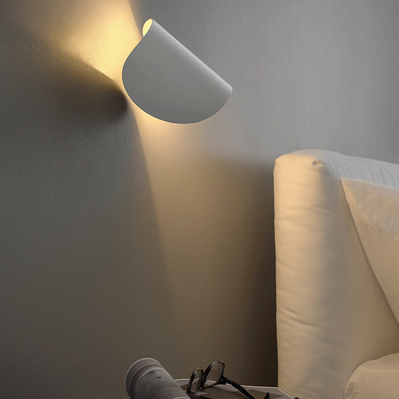 Nordic Style Wall Light Colorful Arc Shape Wall Lamp with Iron Shade for Bedroom