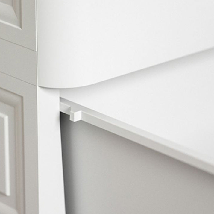 Modern Bedroom Matte Finish Cabinet Plastic Non-Hanging Armoire