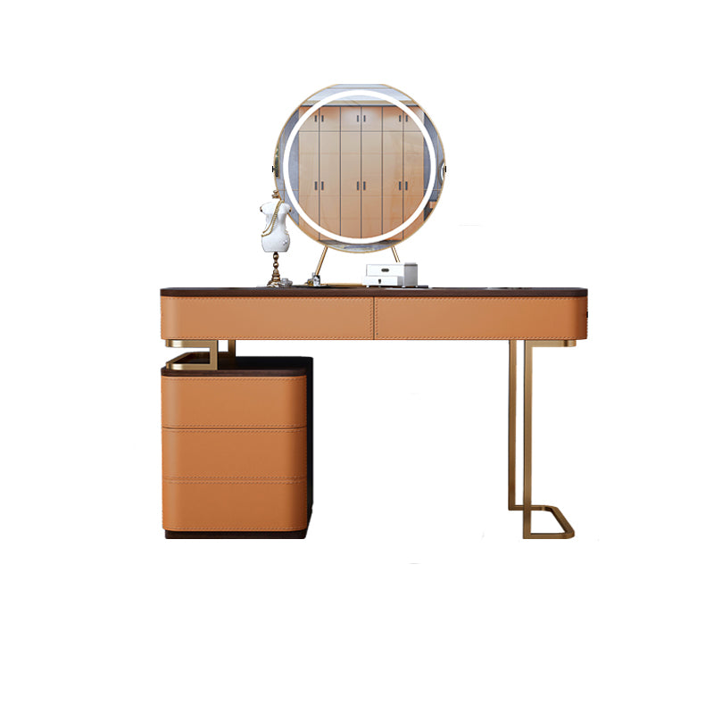 Glam 5-drawer Wooden Vanity Table 17.72" H Dressing Table with Gold Base