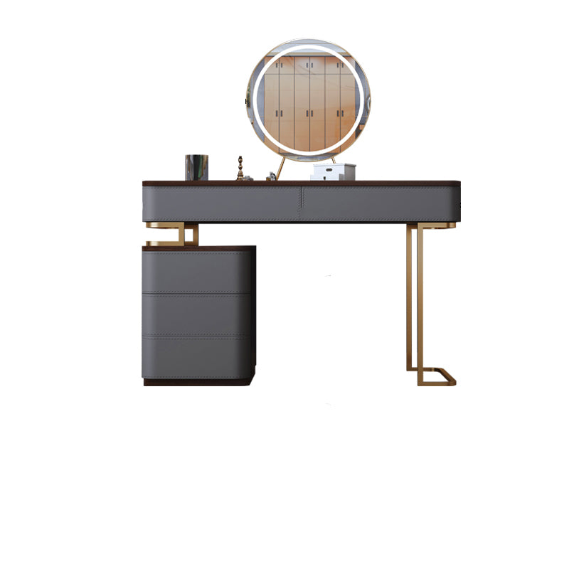 Glam 5-drawer Wooden Vanity Table 17.72" H Dressing Table with Gold Base