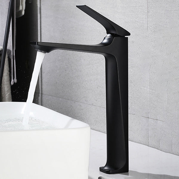 Contemporary Centerset Faucet Lever Handles Single Hole Low Arc Solid Brass Square Faucet
