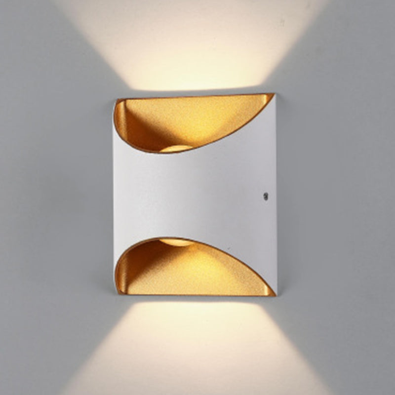 Geometric Shape Wall Lamp Modern Style Metal 2 Lights Sconce in White/Black