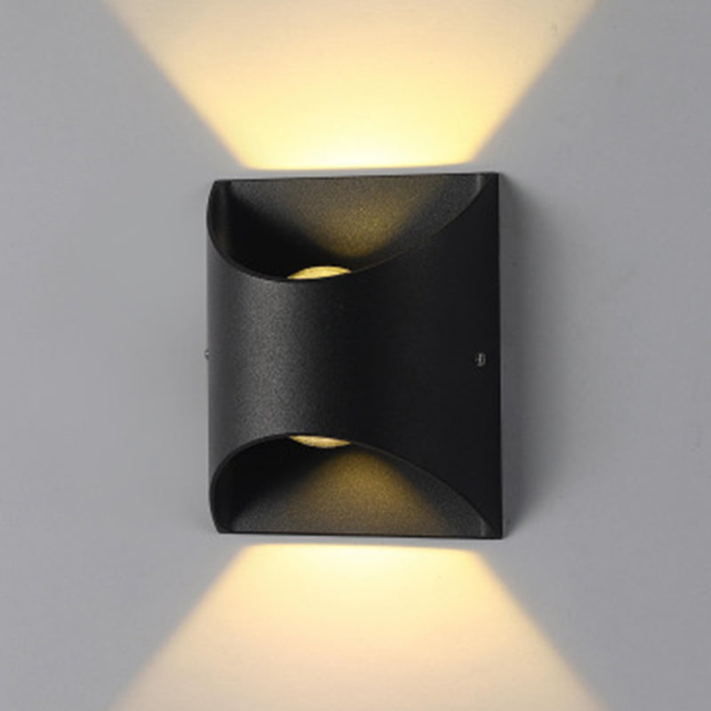 Geometric Shape Wall Lamp Modern Style Metal 2 Lights Sconce in White/Black