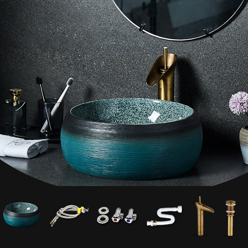 Traditional Vessel Sink Vitreous China Oval with Pop-Up Drain Bathroom Sink