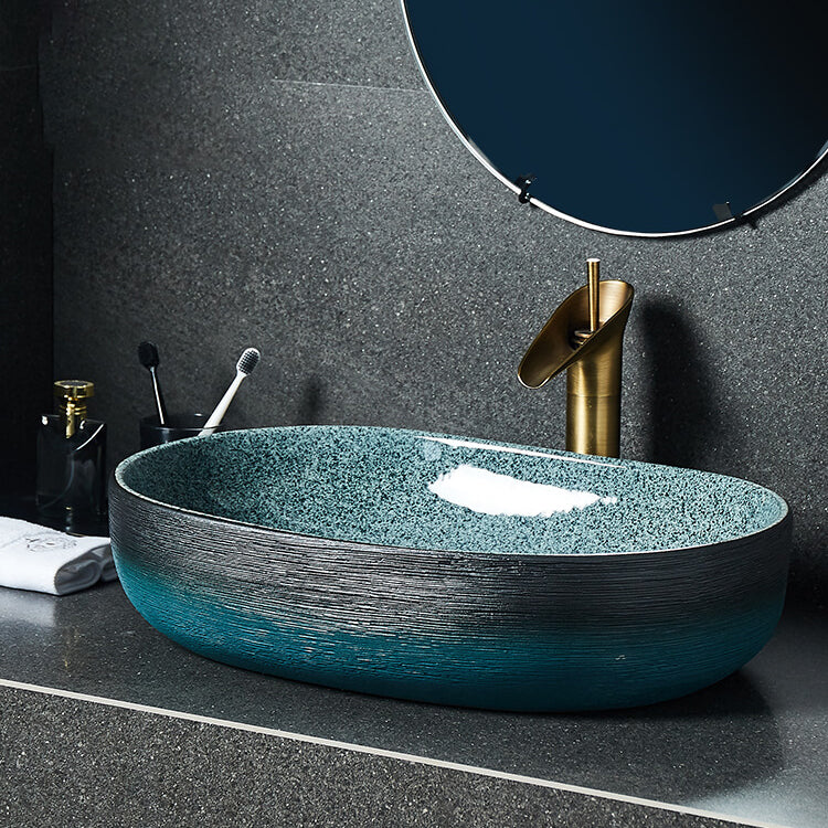 Traditional Vessel Sink Vitreous China Oval with Pop-Up Drain Bathroom Sink