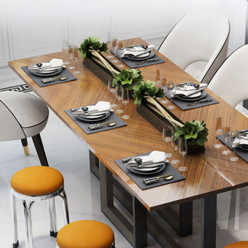 Round Modern Standard Leather Water Resistant Standard for Drawing Room