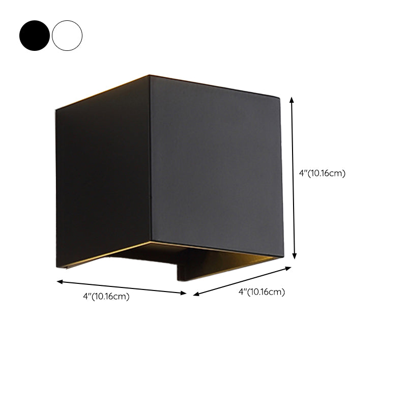 Square Shape Wall Mount Lamp Modern Style Metal 2 Lights Sconce Lamp in Black/White