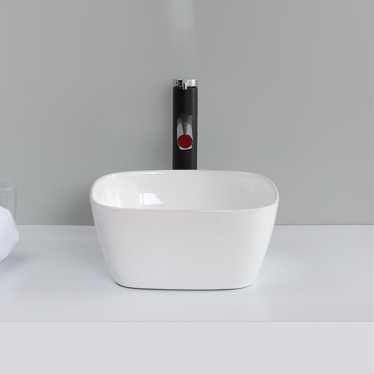 Classic Style Bathroom Sink Stainless Steel Bathroom Sink with Drain Strainer Kit