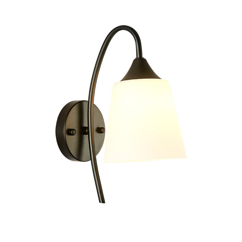Modernist Wall Sconce Black Metal 1 Light Sconce Lighting for Bedroom