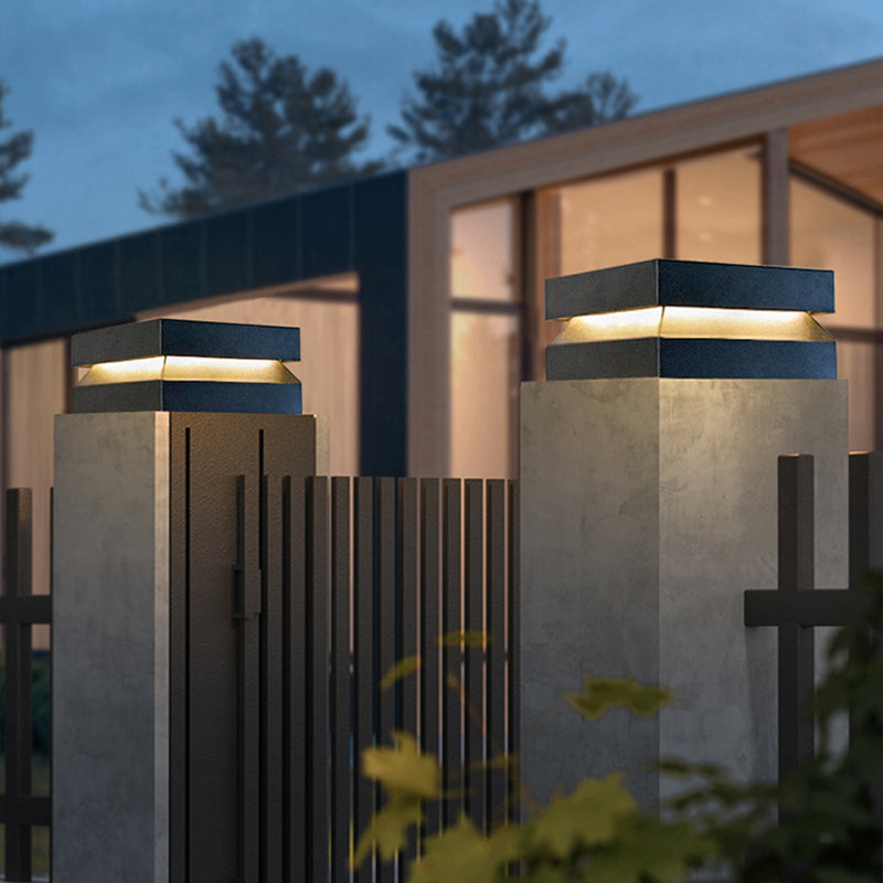 Rectangular Shape Metal Outdoor Lights Modern Style 1-Light Solar Pillar Lamp in Black