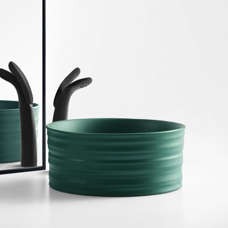Modern Vessel Bathroom Sink Circular Porcelain with Pop-Up Drain Vessel Sink