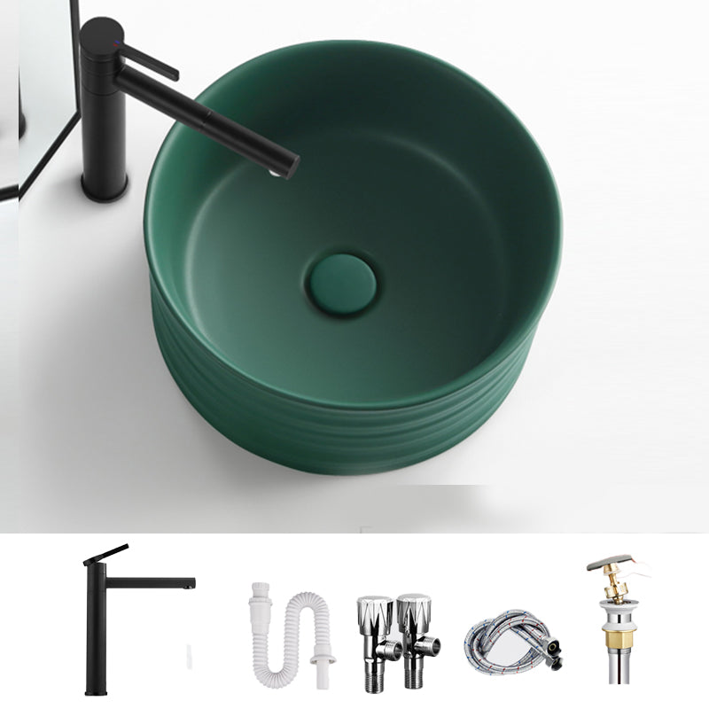 Modern Vessel Bathroom Sink Circular Porcelain with Pop-Up Drain Vessel Sink
