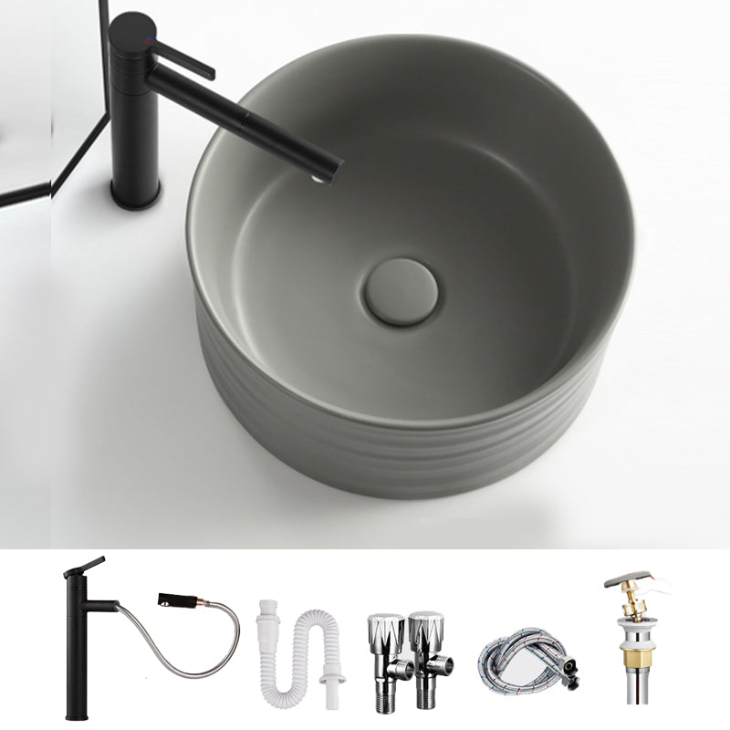 Modern Vessel Bathroom Sink Circular Porcelain with Pop-Up Drain Vessel Sink