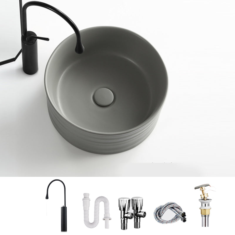 Modern Vessel Bathroom Sink Circular Porcelain with Pop-Up Drain Vessel Sink