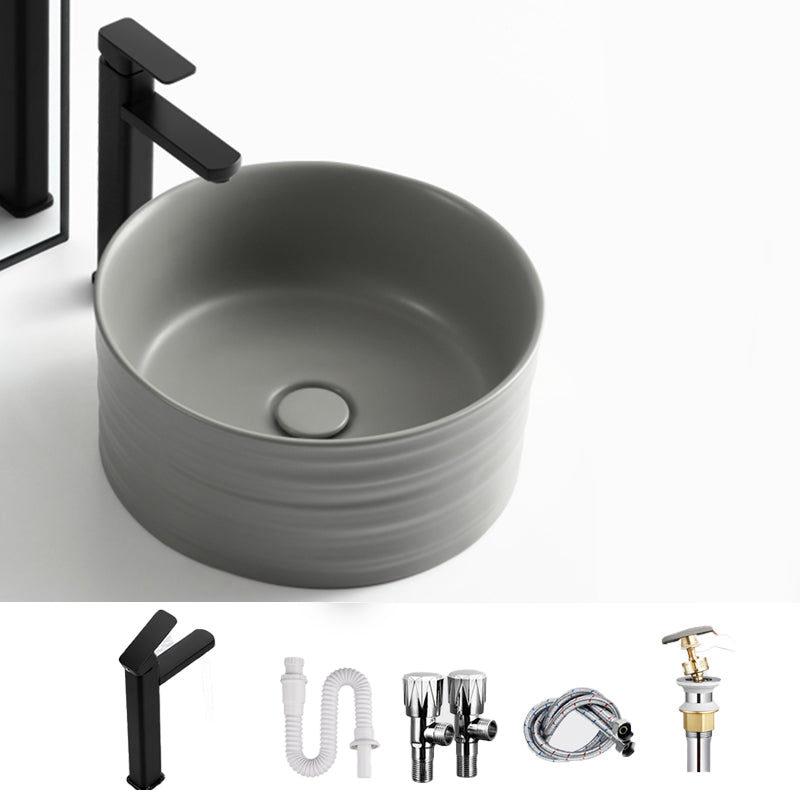 Modern Vessel Bathroom Sink Circular Porcelain with Pop-Up Drain Vessel Sink