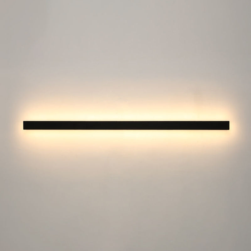 Linear Shape Wall Mount Lamp Modern Style Metal Sconce Lamp in Black for Exterior Wall