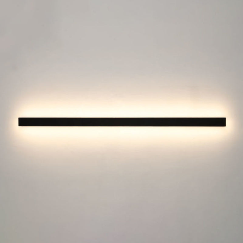 Linear Shape Wall Mount Lamp Modern Style Metal Sconce Lamp in Black for Exterior Wall