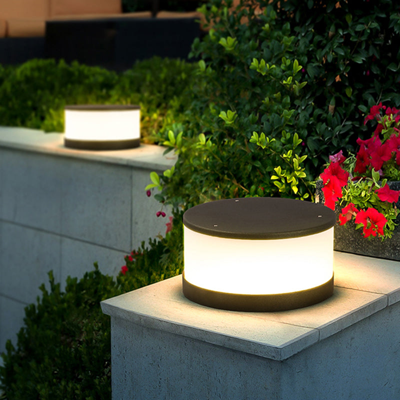 Metal Round Shape Outdoor Lights Modern Style 1 Light Solar Pillar Lamp in Black