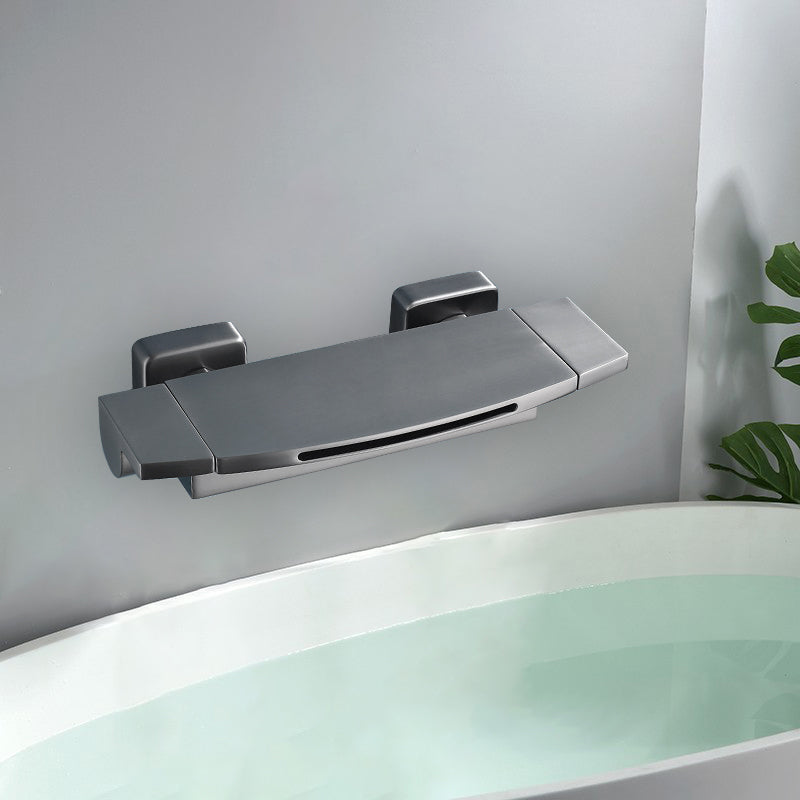 Wall Mounted Metal Tub Filler Low Arc Freestanding Bathtub Faucet