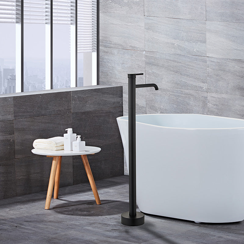 Floor Mounted Metal Freestanding Tub Filler Swivel Low Arc Freestanding Faucet