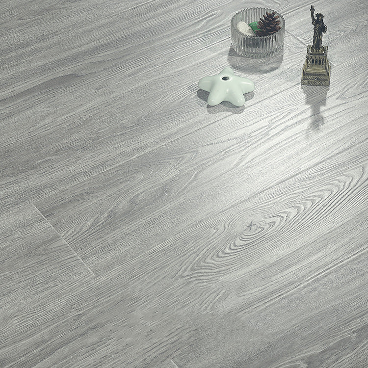 Brown Laminate Flooring Scratch Resistant Natural Oak Laminate with Click Lock