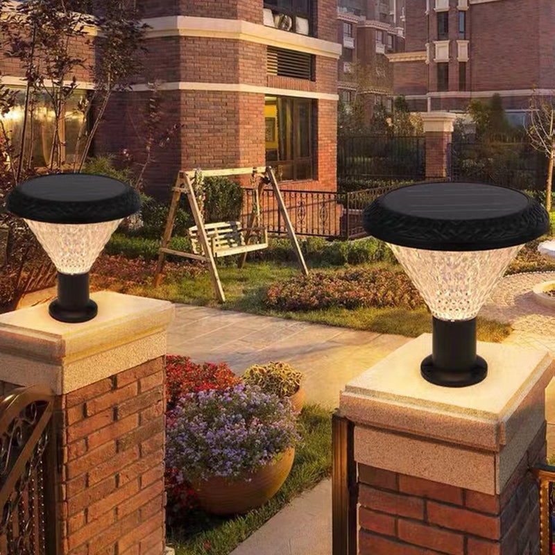 Nordic Style Outdoor Light Geometry Shape Solar Energy Pillar Lamp for Outdoor