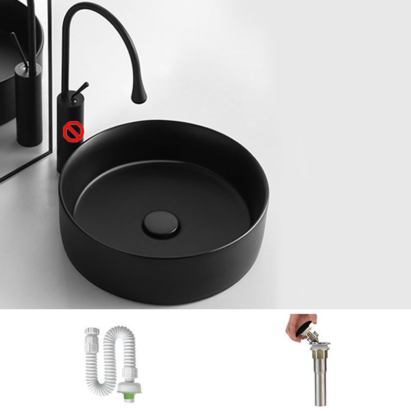 Bathroom Sink Oval Ceramic Basin Bathroom Sink with Drain Assembly