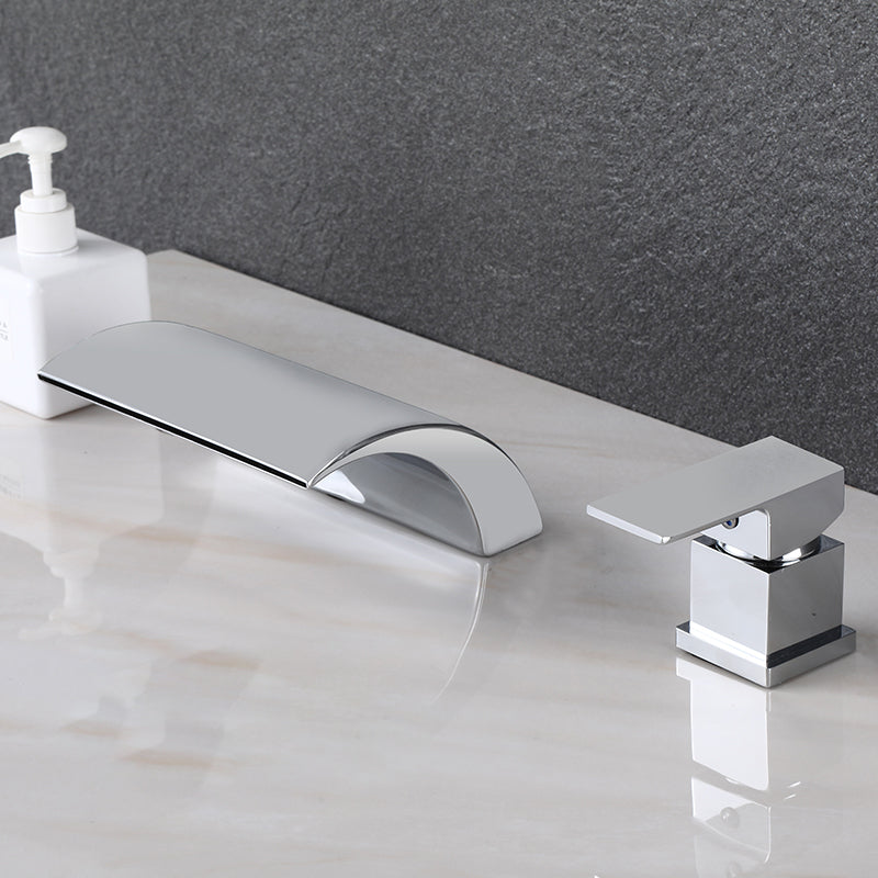 Modern Deck Mounted Metal Tub Filler Low Arc Faucet in Black/Gold