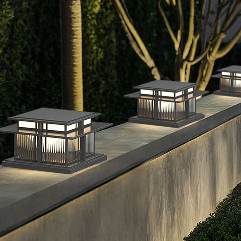 Modern Simple Metal Outdoor Light Square Shape Solar Energy Pillar Lamp for Courtyard
