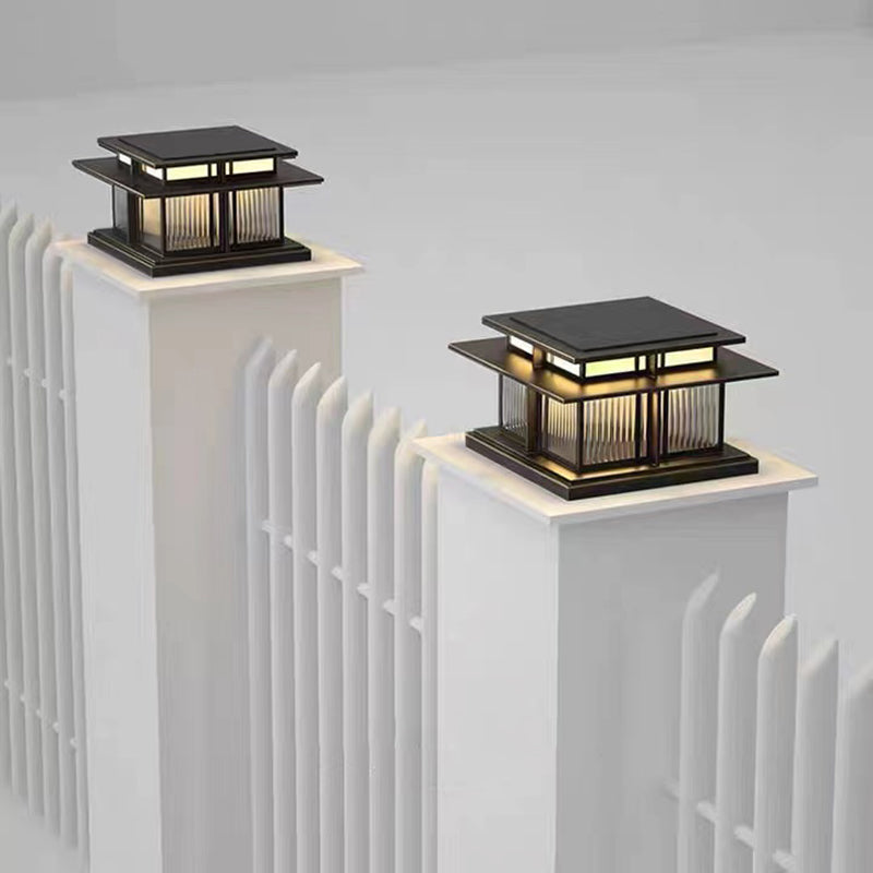 Modern Simple Metal Outdoor Light Square Shape Solar Energy Pillar Lamp for Courtyard