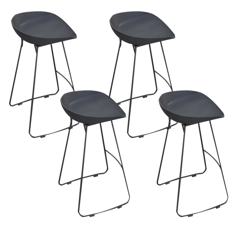 Contemporary Plastic Bar Stool Armless Dining Stool with Footrest