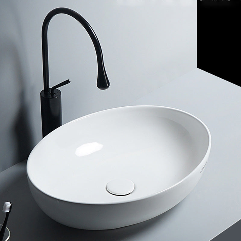 Modern Bathroom Sink Porcelain Round Vessel Lavatory Sink with Pop-Up Drain